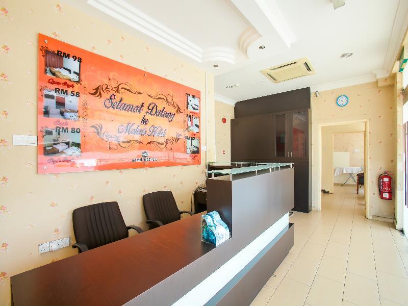 Oyo 89536 Hazris Hotel Batu Pahat Luaran gambar